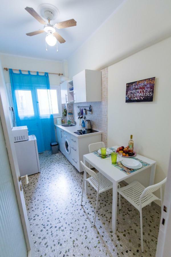 Ferienwohnung Vip Greece Petros Athen Exterior foto