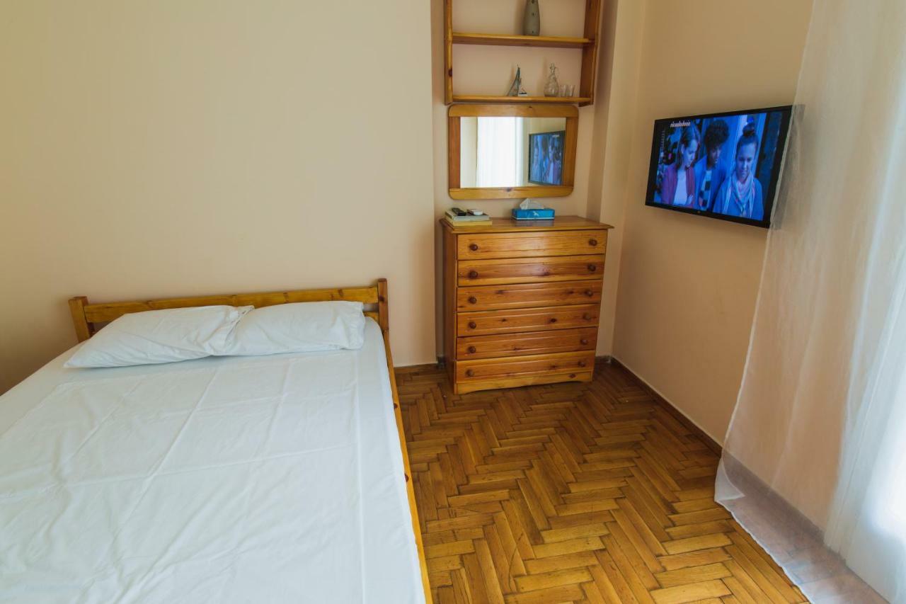 Ferienwohnung Vip Greece Petros Athen Exterior foto