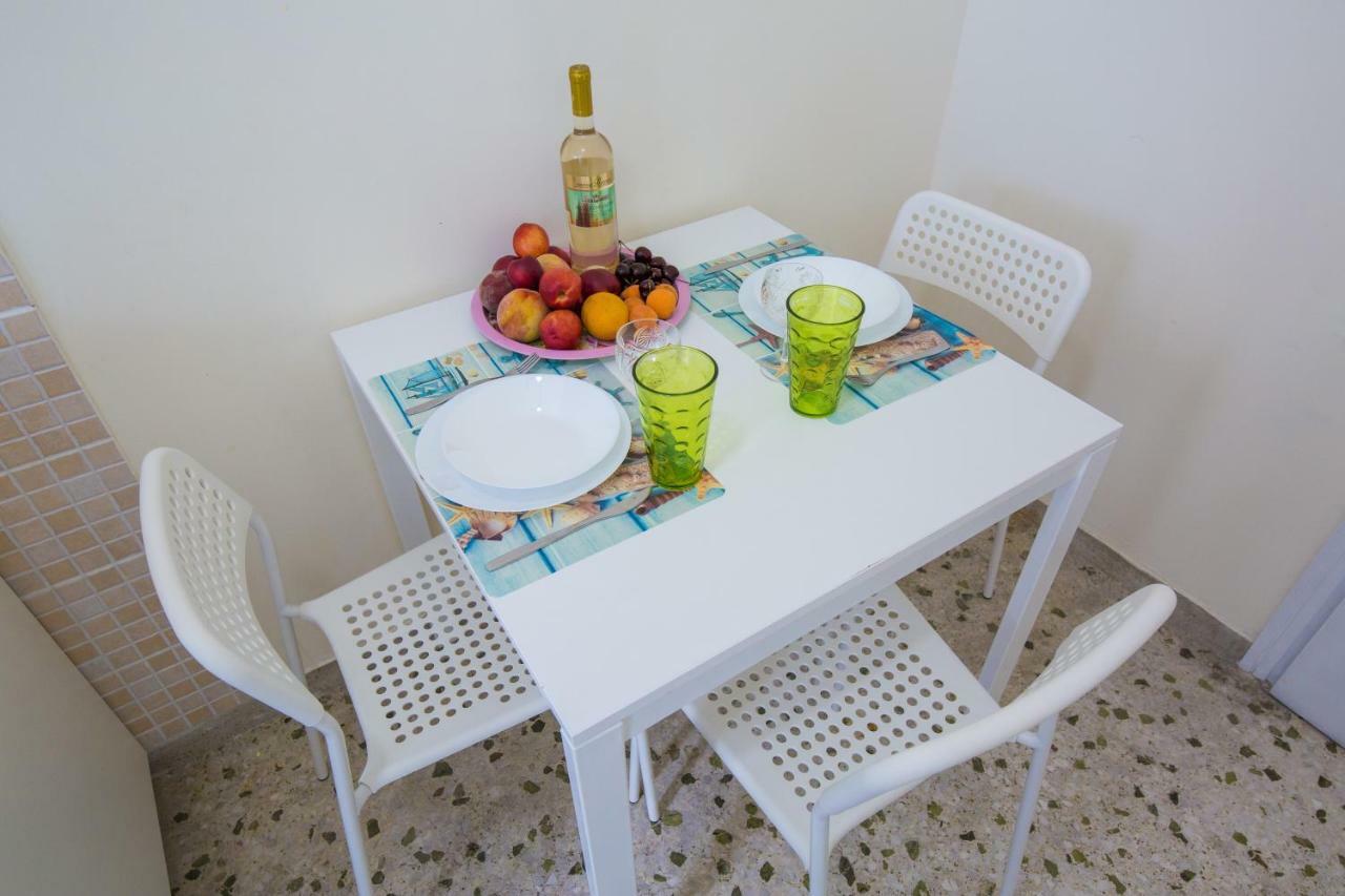 Ferienwohnung Vip Greece Petros Athen Exterior foto